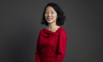 Official portrait of Yuan Yang MP